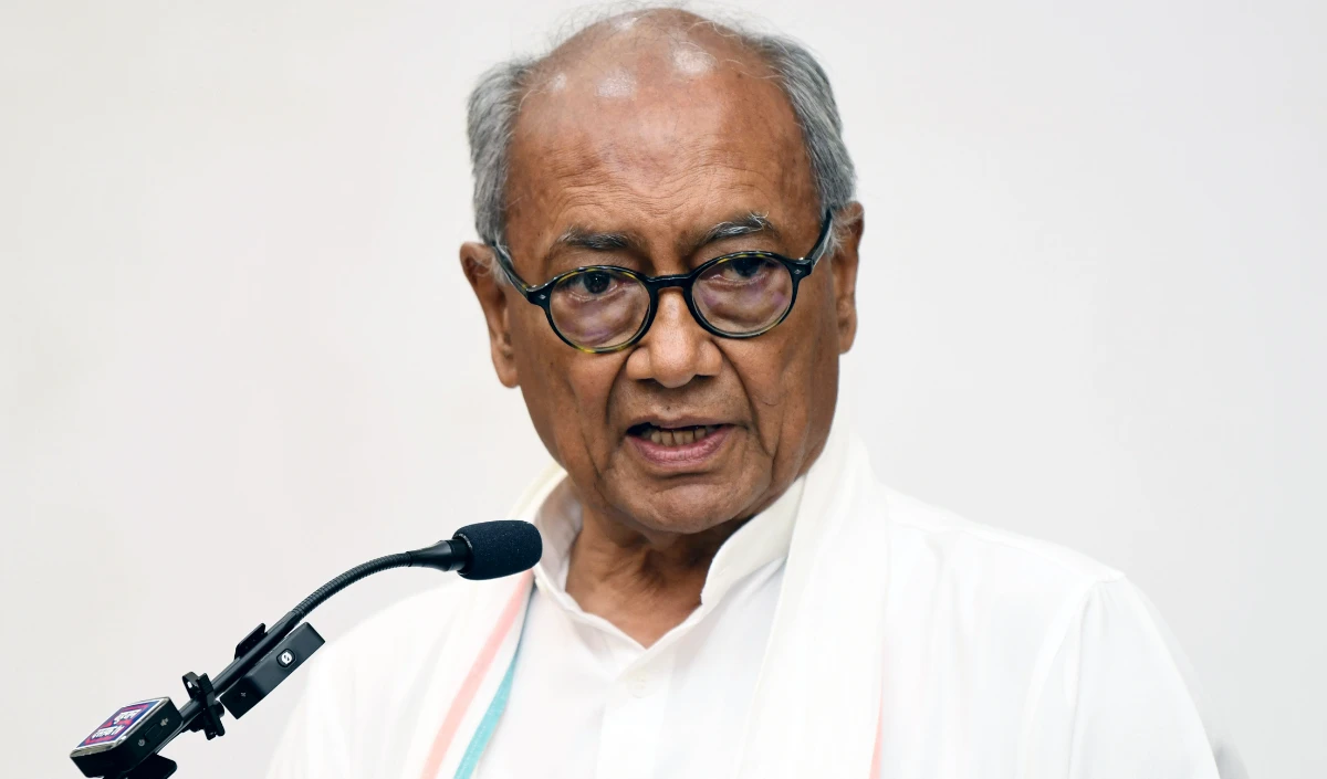 Digvijay Singh के पोस्ट से कांग्रेस में हलचल, ‘RSS प्रेम’ पार्टी में पर छिड़ी जंग