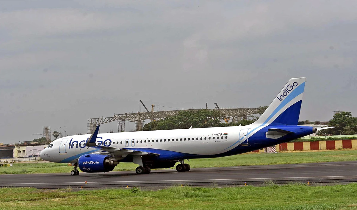 IndiGo flight cancellations : कब सुधरेंगे इंडिगो के हालात? एयरलाइन की आज 400 से अधिक उड़ानें रद्द