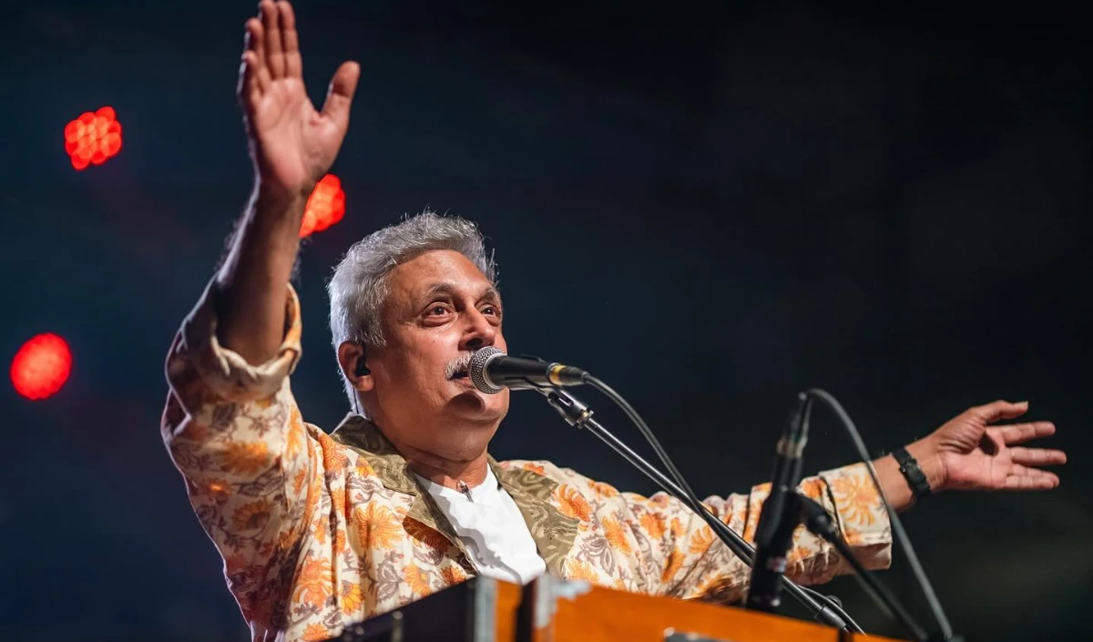 Ranbir Kapoor को नंगा बेशर्म आदमी कहकर Piyush Mishra ने काट दिया बवाल