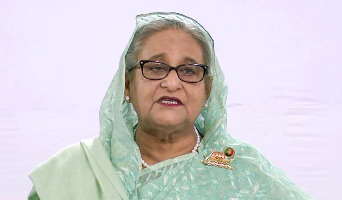 Prabhasakshi NewsRoom: Bangladesh के बिगड़ते हालात को देखकर Sheikh Hasina ने Muhammad Yunus पर जमकर निकाली भड़ास