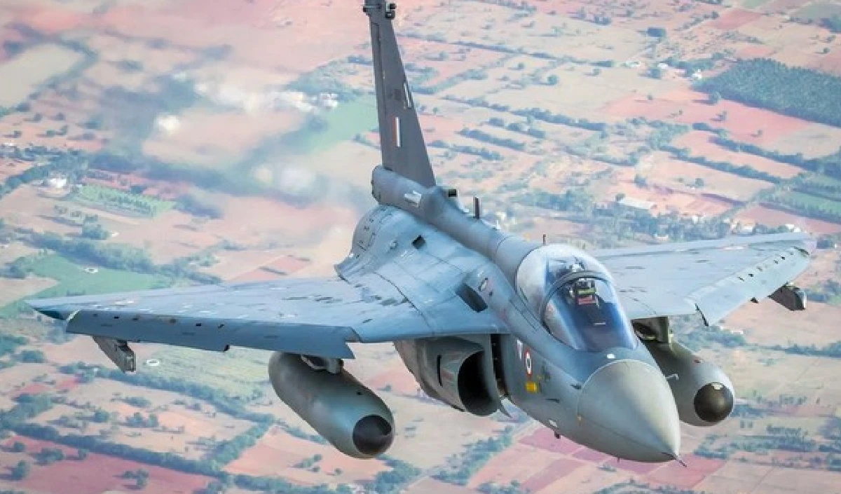 Tejas Mk1A में देरी जारी, वायुसेना को पहली डिलीवरी 2026 तक मिलेगी
