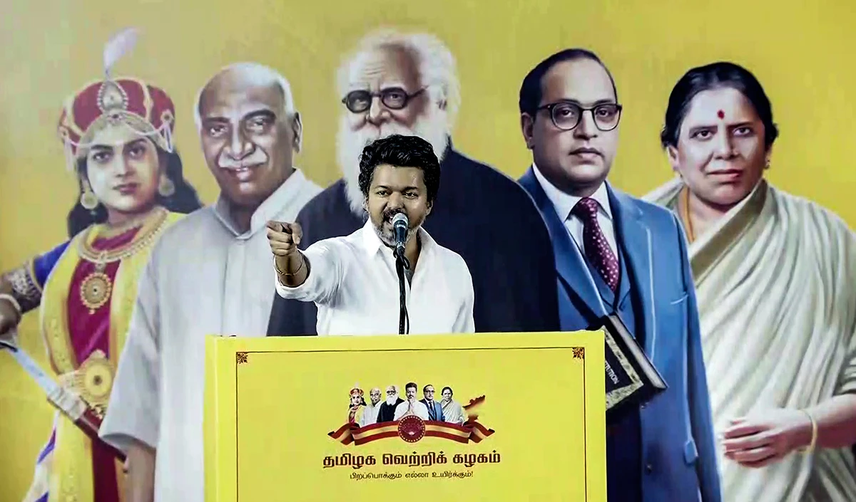 Actor Vijay की सियासी मुश्किलें बढ़ीं, Karur भगदड़ केस में CBI ने पूछताछ के लिए बुलाया