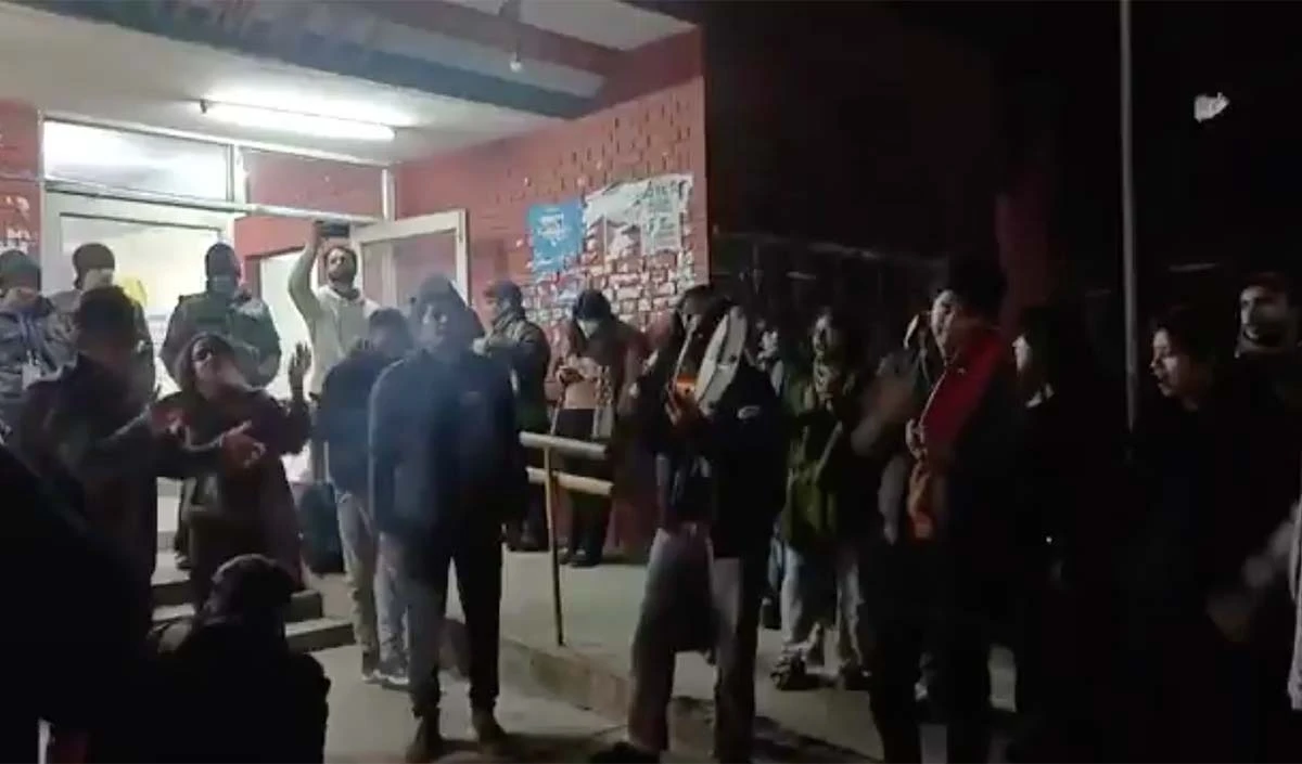 Tukde Tukde Gang के जो लोग ढपली बजाते हुए देशविरोधी नारेबाजी करते हैं उन्हें समझना चाहिए कि उनकी विचारधारा का ढोल फट चुका है