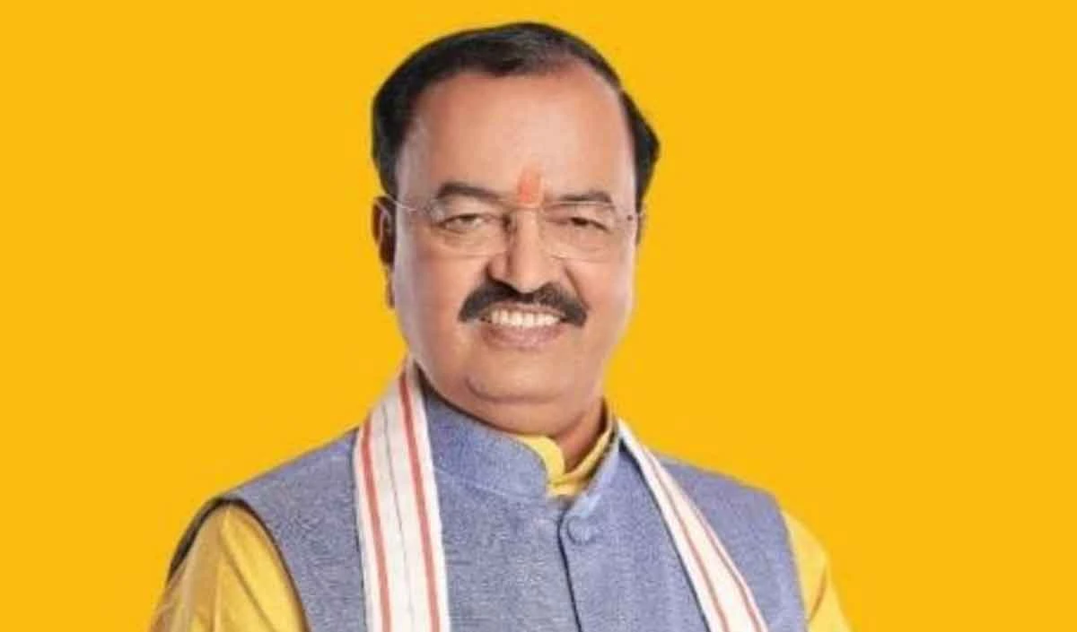 प्रधानमंत्री ग्राम सड़क योजना में लापरवाही पर कड़ी कार्रवाई- उप मुख्यमंत्री केशव प्रसाद मौर्य