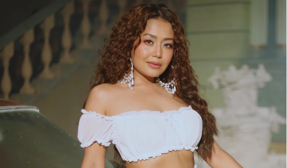 Neha Kakkar का ‘सन्यास’! काम और रिश्तों से तोड़ा नाता, फिर पोस्ट डिलीट कर सोशल मीडिया पर मचाया हड़कंप
