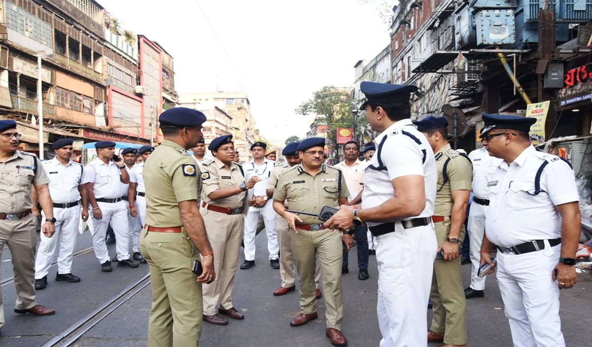 West Bengal Police में बड़ा फेरबदल, Piyush Pandey बने नए DGP, Supratim Sarkar को Kolkata की कमान।