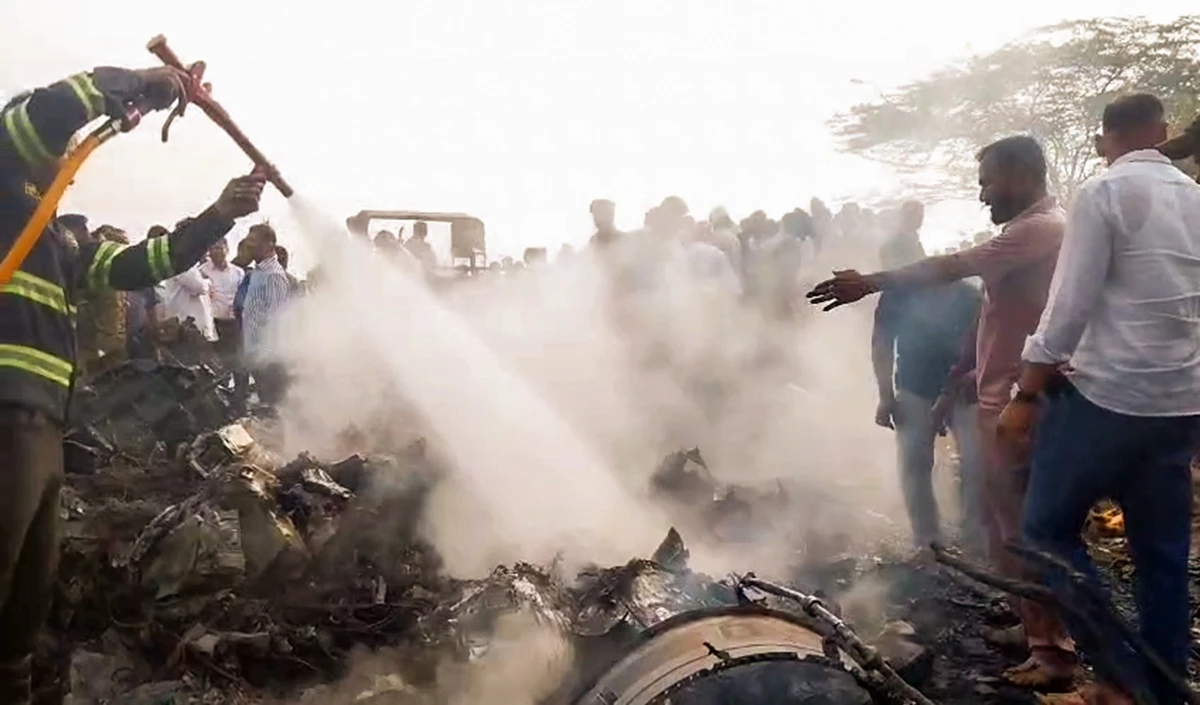 Ajit Pawar Plane Crash: हादसे की वजह क्या? AAIB ने शुरू की जांच, Baramati से दस्तावेज जब्त