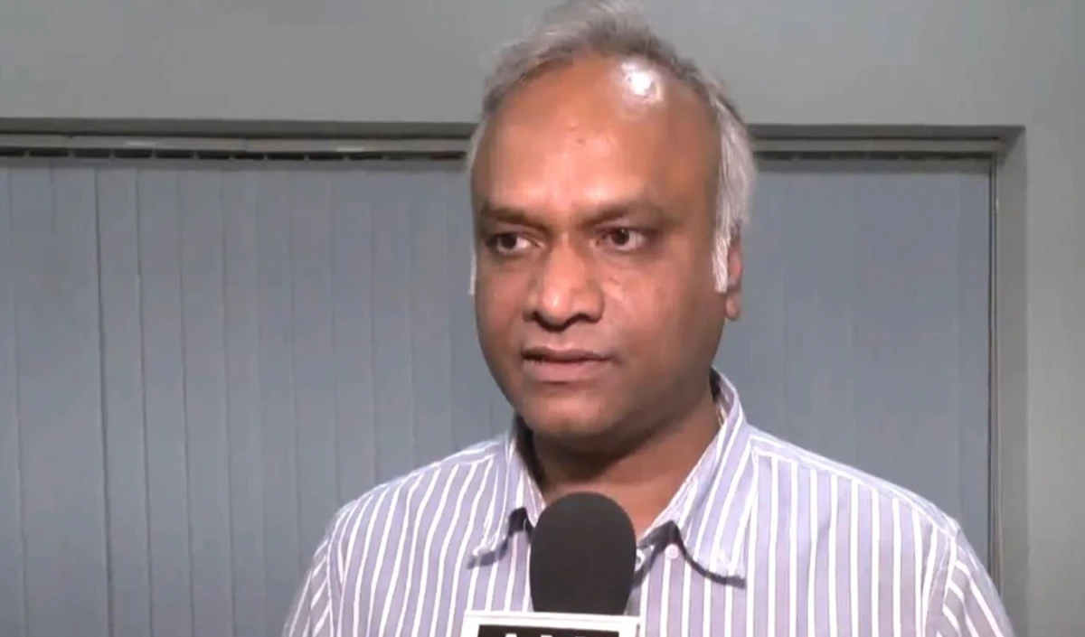 Notice मिलने पर भड़के Priyank Kharge, कहा- RSS की डराने की रणनीति, सवाल पूछता रहूंगा