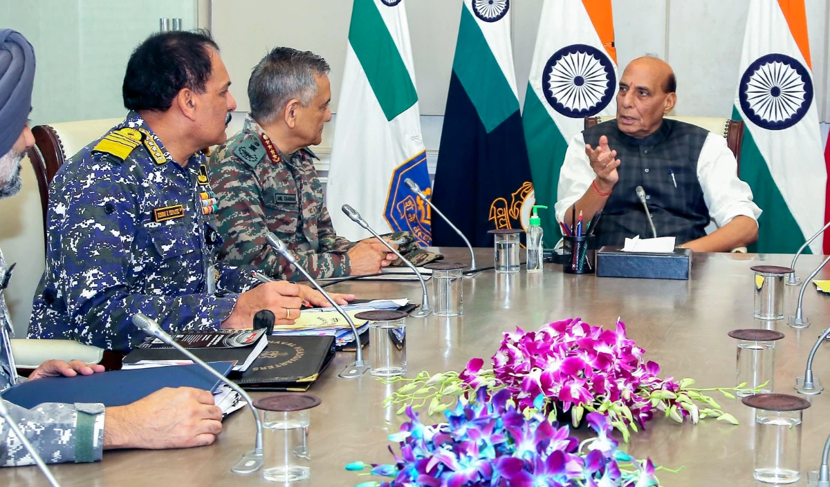 Rajnath Singh बांग्लादेश उच्चायोग गये, खालिदा जिया के लिए शोक संदेश लिखा