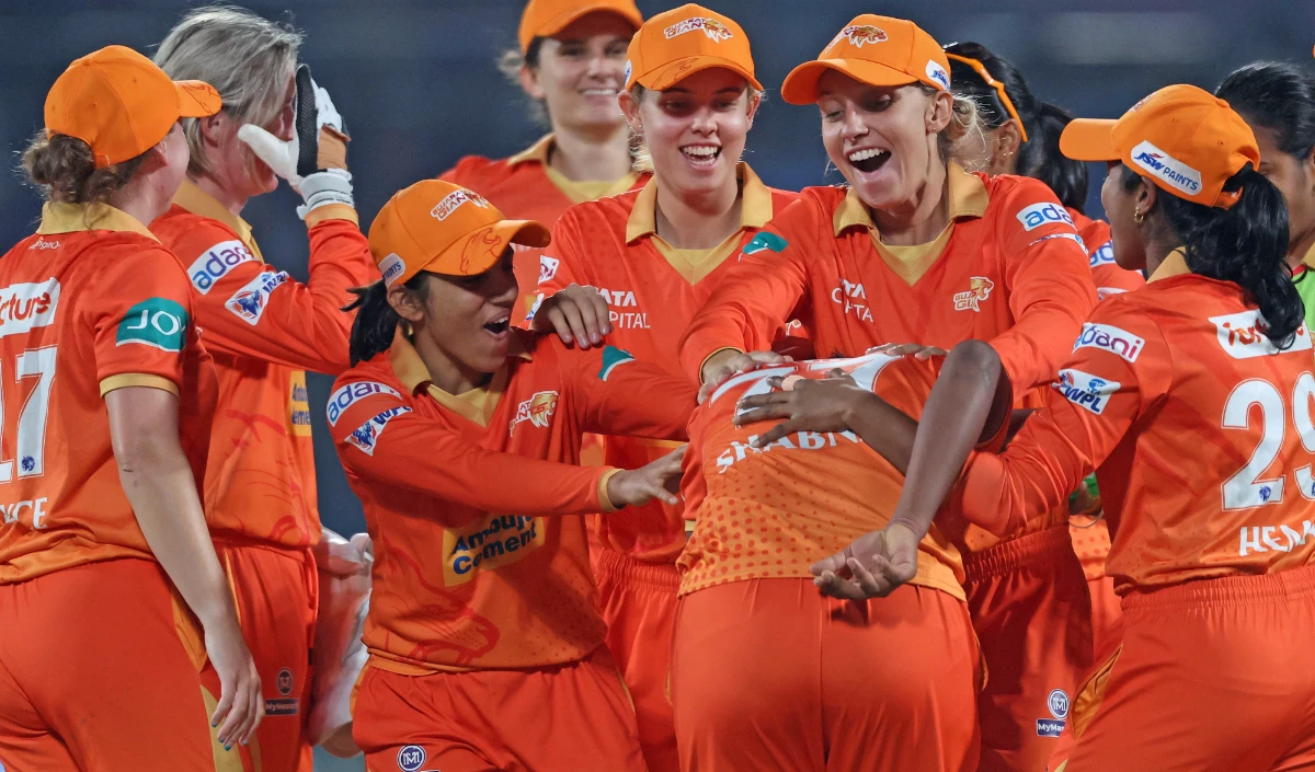 Women Premier League: गुजरात जायंट्स ने यूपी वॉरियर्स को 45 रन से हराया