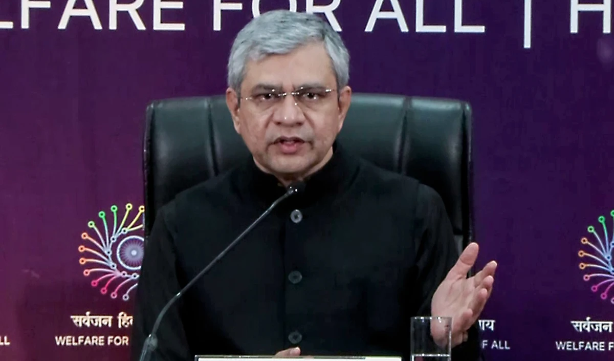 India AI Summit 2026 में अव्यवस्था पर मंत्री ashwini vaishnaw ने मांगी माफी, बोले- भीड़ अभूतपूर्व थी