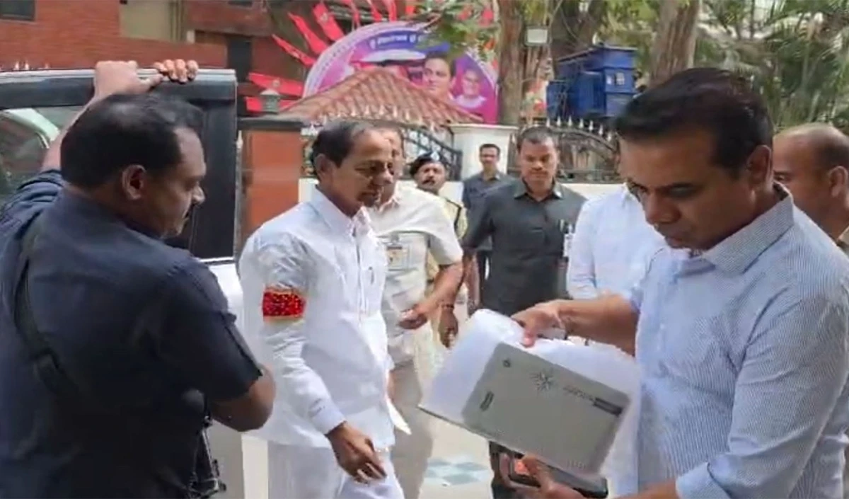 Phone Tapping Case: SIT के शिकंजे में पूर्व CM KCR, पूछताछ के खिलाफ BRS का राज्यव्यापी बवाल