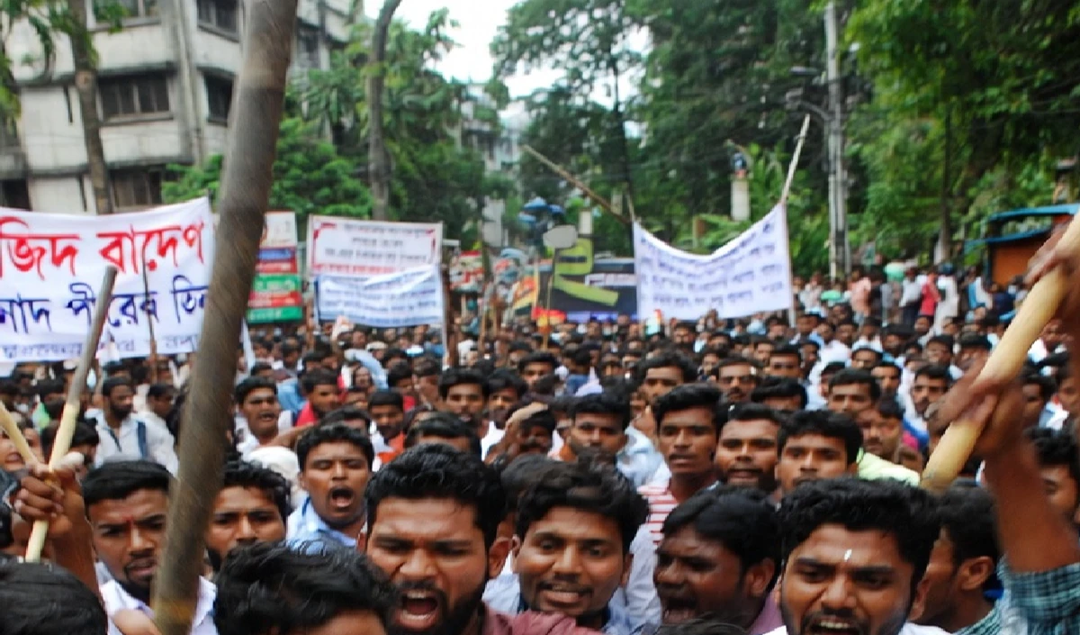 हाथ-पैर बंधे, खून से लथपथ… Bangladesh में Election से पहले हिंदू युवक की हत्या से हड़कंप