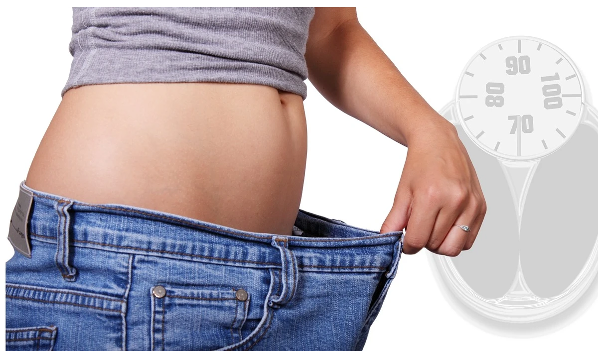 पेट की जिद्दी चर्बी के असली विलेन हैं ये Hormones, जानें इन्हें Control करने के Health Tips