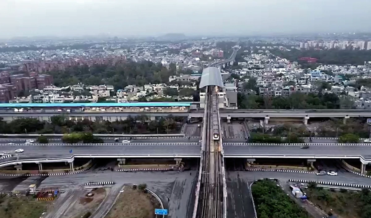 Mayur Vihar Metro Station Renamed | अब ‘श्री राम मंदिर मयूर विहार’ के नाम से जाना जाएगा मयूर विहार पॉकेट-1 स्टेशन