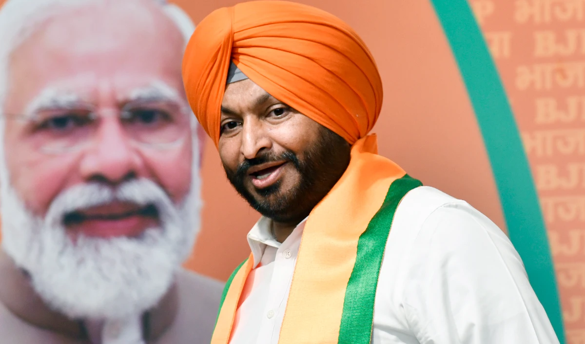 Parliament में बवाल: Ravneet Bittu का आरोप- ‘सड़क के गुंडे’ जैसे Rahul Gandhi ने की हाथापाई की कोशिश