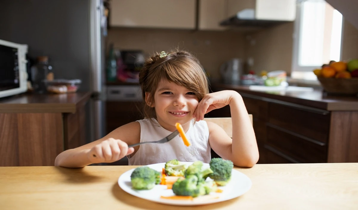 Child Health: ये 6 देसी Superfoods हैं कमाल, महीने भर में बढ़ेगा बच्चे का Weight Gain
