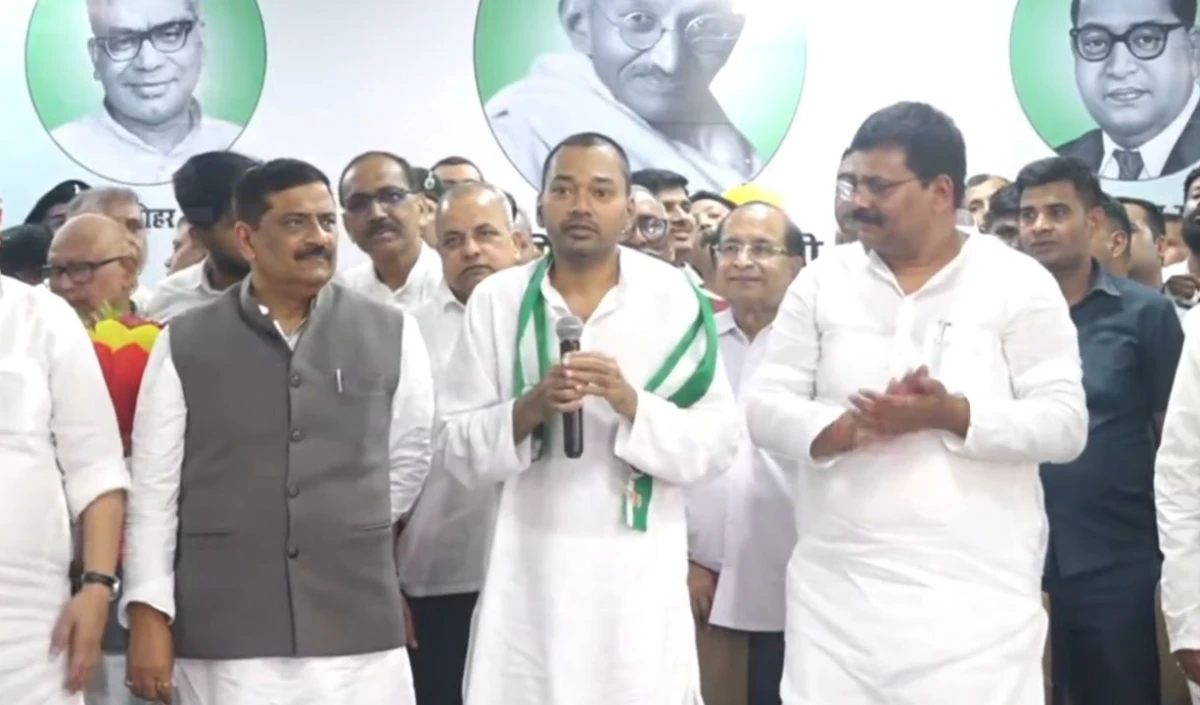 Bihar News: नीतीश कुमार की सियासी विरासत अब बेटे Nishant के हाथ, JDU में हुई Grand Entry