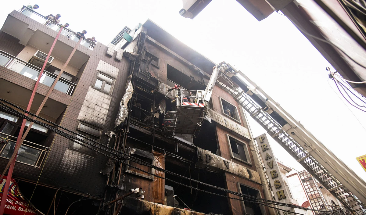 Palam Fire Tragedy: दिल्ली अग्निकांड में 9 की मौत, PM Modi ने किया 2 लाख के मुआवजे का ऐलान