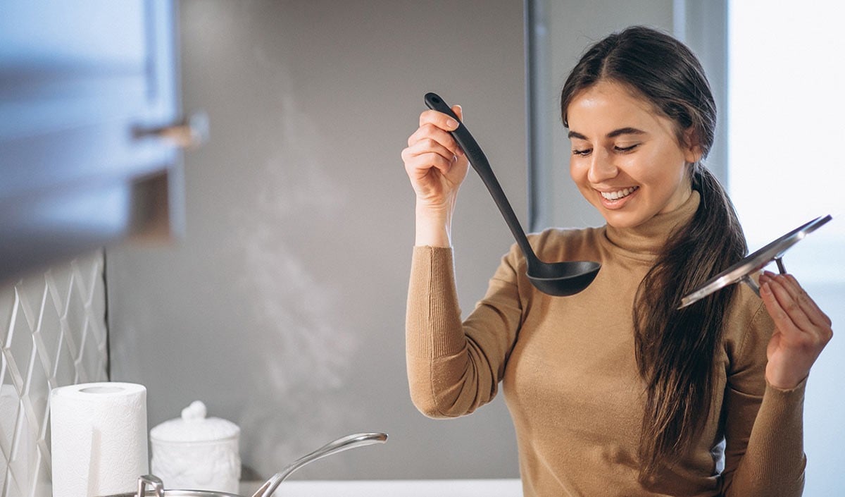 Health Tips: तेल बदल-बदलकर इस्तेमाल करने से सेहत पर क्या असर होता है, आइए जानें