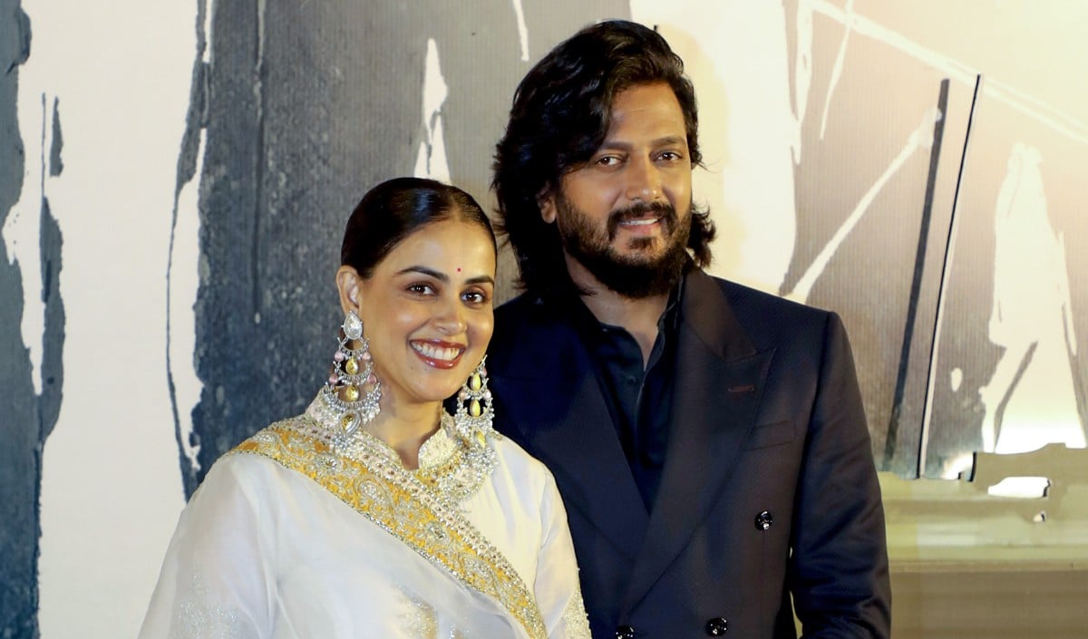 महाराष्ट्र की ‘लाड़ली बस’ के नए चेहरे बने Riteish और Genelia Deshmukh, MSRTC ने 5 साल के लिए बनाया ब्रांड एंबेसडर