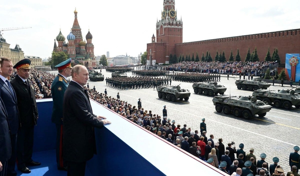 Putin का चौंकाने वाला फैसला, Red Square की Victory Day Parade में क्यों नहीं दिखेंगे रूसी टैंक?