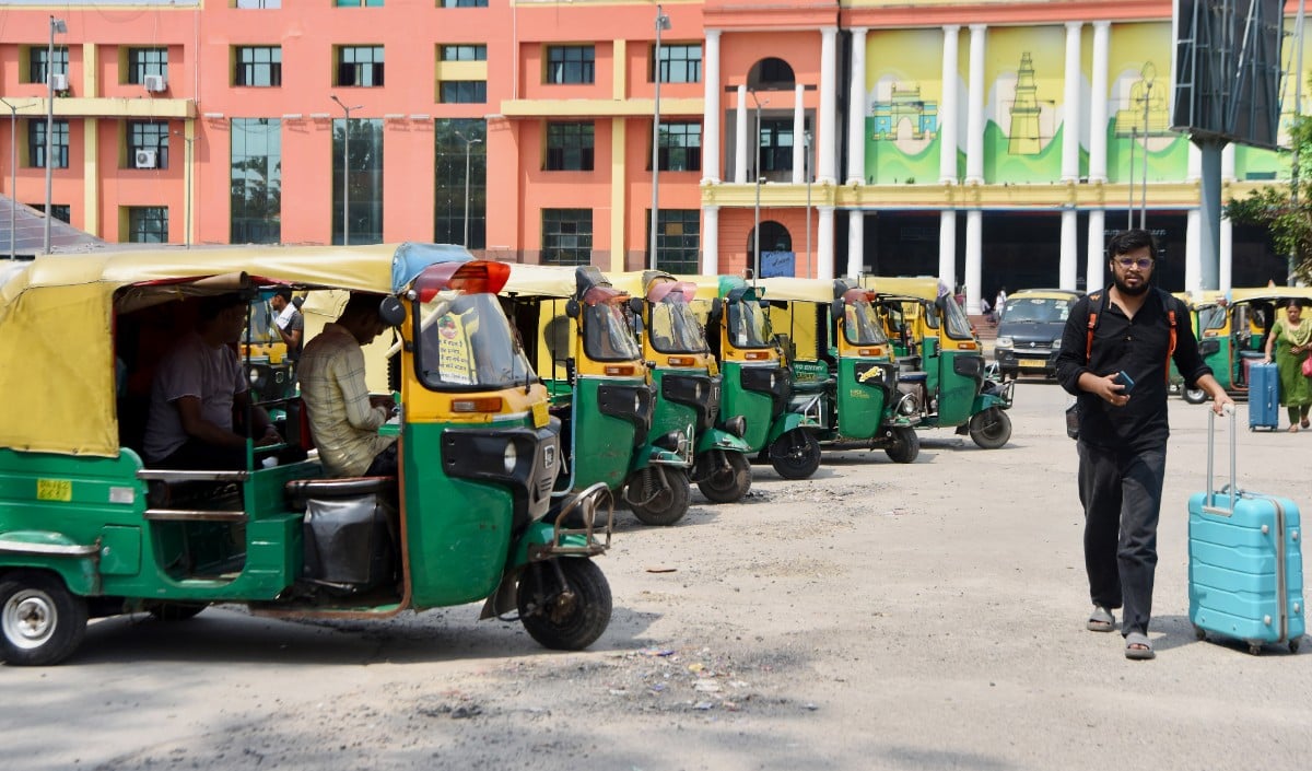 Delhi-NCR में Cab-Auto की Mega Strike, अगले 3 दिन यात्रियों की बढ़ेगी मुसीबत