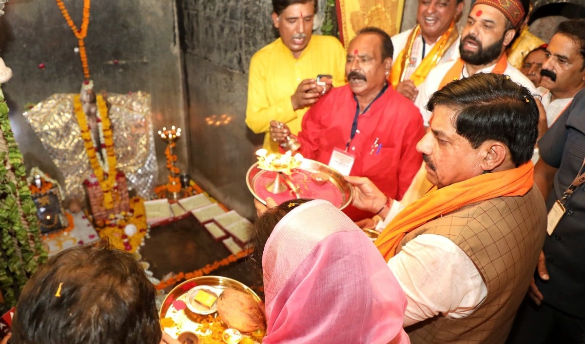 721 साल का इंतजार खत्म! Bhojshala में CM Mohan Yadav ने की पूजा, गूंजे ‘जय मां वाग्देवी’ के जयकारे