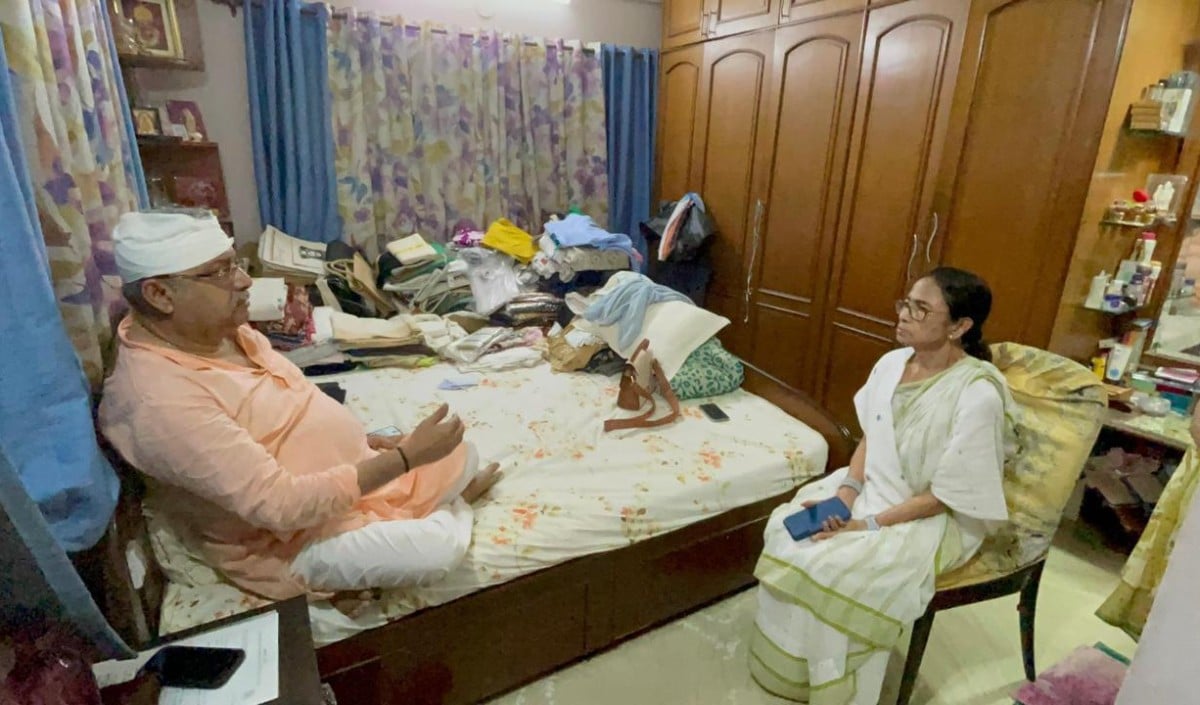 Hooghly में सांसद Kalyan Banerjee पर हमले से भड़कीं Mamata, बोलीं- BJP सोच-समझकर कर रही Attack
