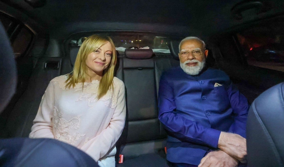 PM मोदी को अपनी कार में बिठाकर ले गईं मेलोनी, मशहूर कोलोसियम का किया दौरा