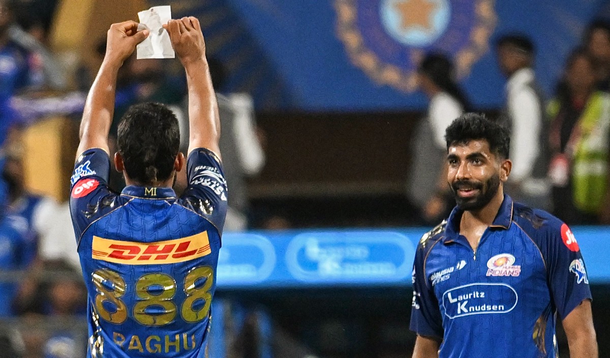 IPL Live Match में क्रिकेटर ने दिखाई ‘जय श्री राम’ लिखी पर्ची, 15 साल का दर्द किया बयां, जानिए पूरा मामला