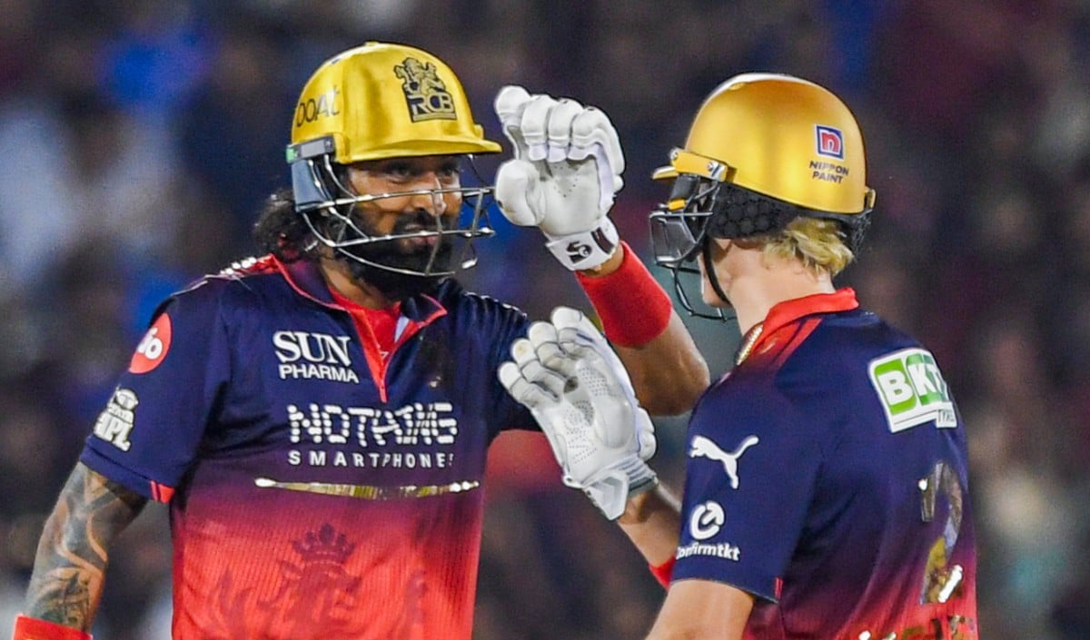 KKR के खिलाफ RCB की सबसे बड़ी टेंशन, Phil Salt के बिना फेल हो रही सलामी जोड़ी?