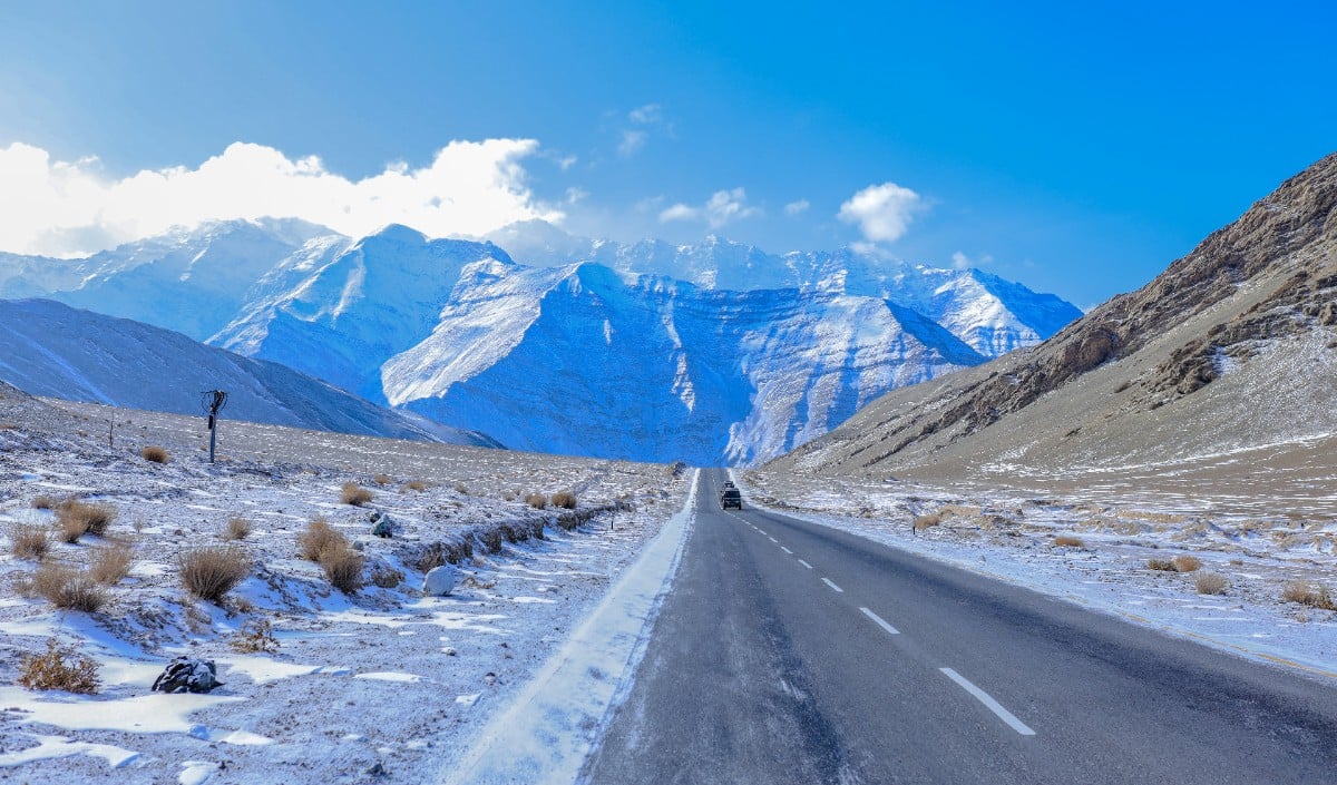 Summer Vacation में बर्फ का दीदार! भारत के 5 Best Adventure Spots हैं जन्नत, बनाएं ट्रिप का प्लान