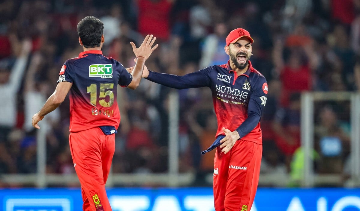 IPL 2026 GT vs RCB | Rajat Patidar के विकेट पर मचा घमासान, अंपायर के फैसले पर भड़के Virat Kohli, नरेंद्र मोदी स्टेडियम में जमकर हुआ ड्रामा
