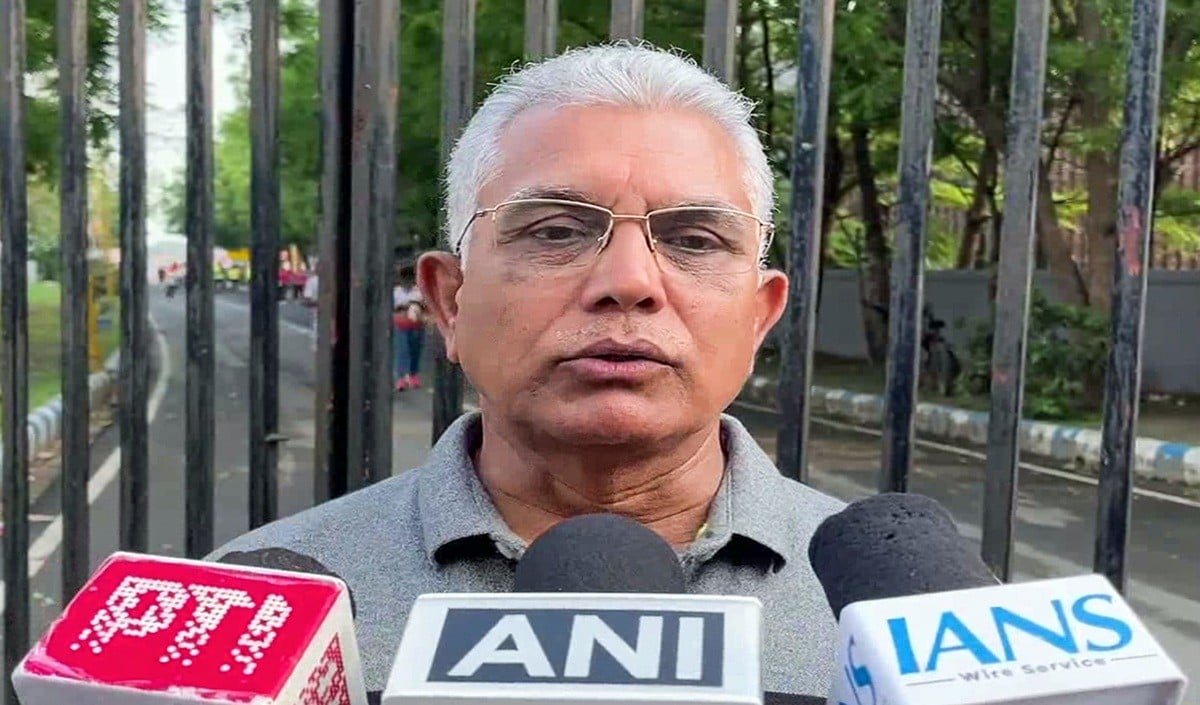 दिलीप घोष ने Kalyan Banerjee पर हमले को बताया ‘नाटक’, कहा यह सब उन्हें शोभा नहीं देता