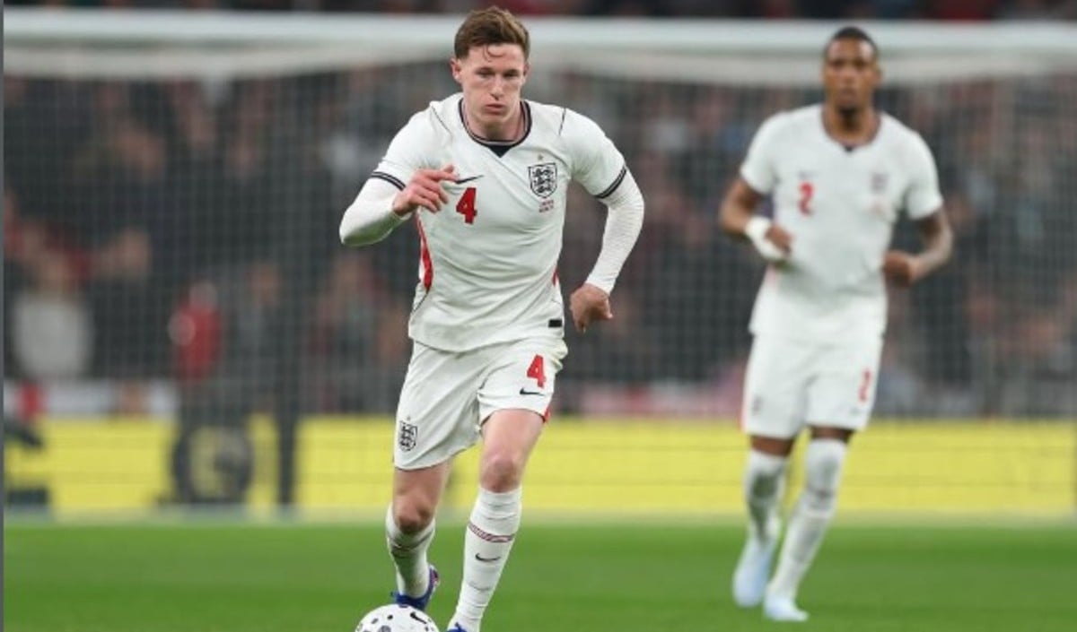 Manchester City का Mega Deal: Elliot Anderson बने ब्रिटेन के सबसे महंगे फुटबॉलर, सारे रिकॉर्ड ध्वस्त