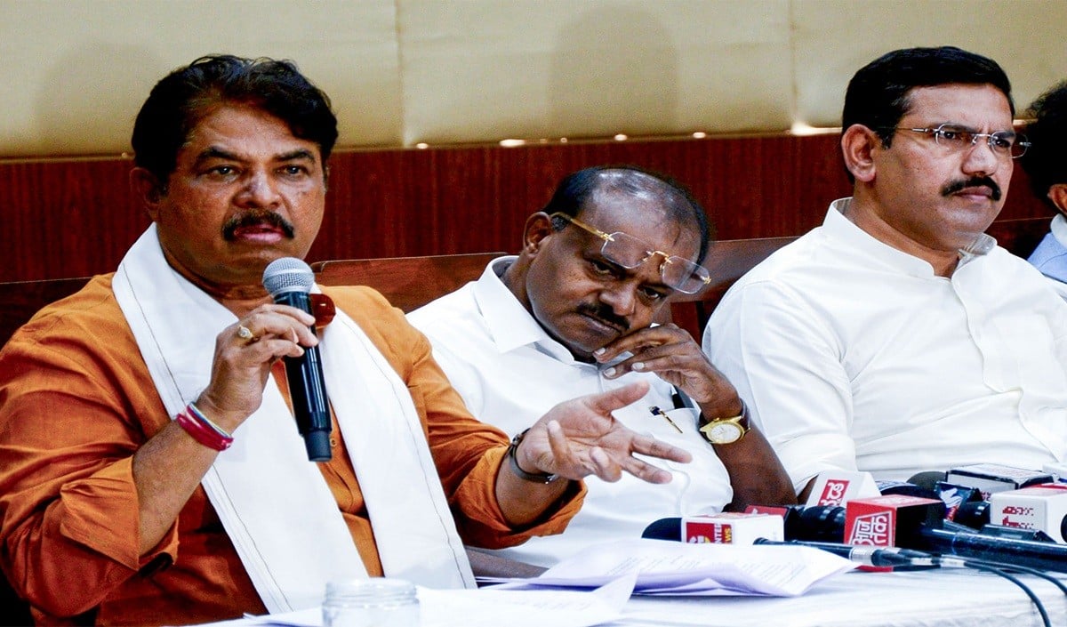 Karnataka MLC क्रॉस-वोटिंग पर BJP आलाकमान का एक्शन, विजयेंद्र-अशोक Delhi तलब