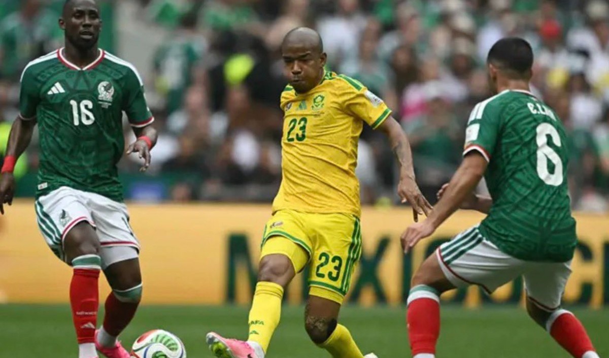 Mexico vs South Africa: फुटबॉल कम, Red Cards का ड्रामा ज्यादा, FIFA के नए टूर्नामेंट पर उठे सवाल