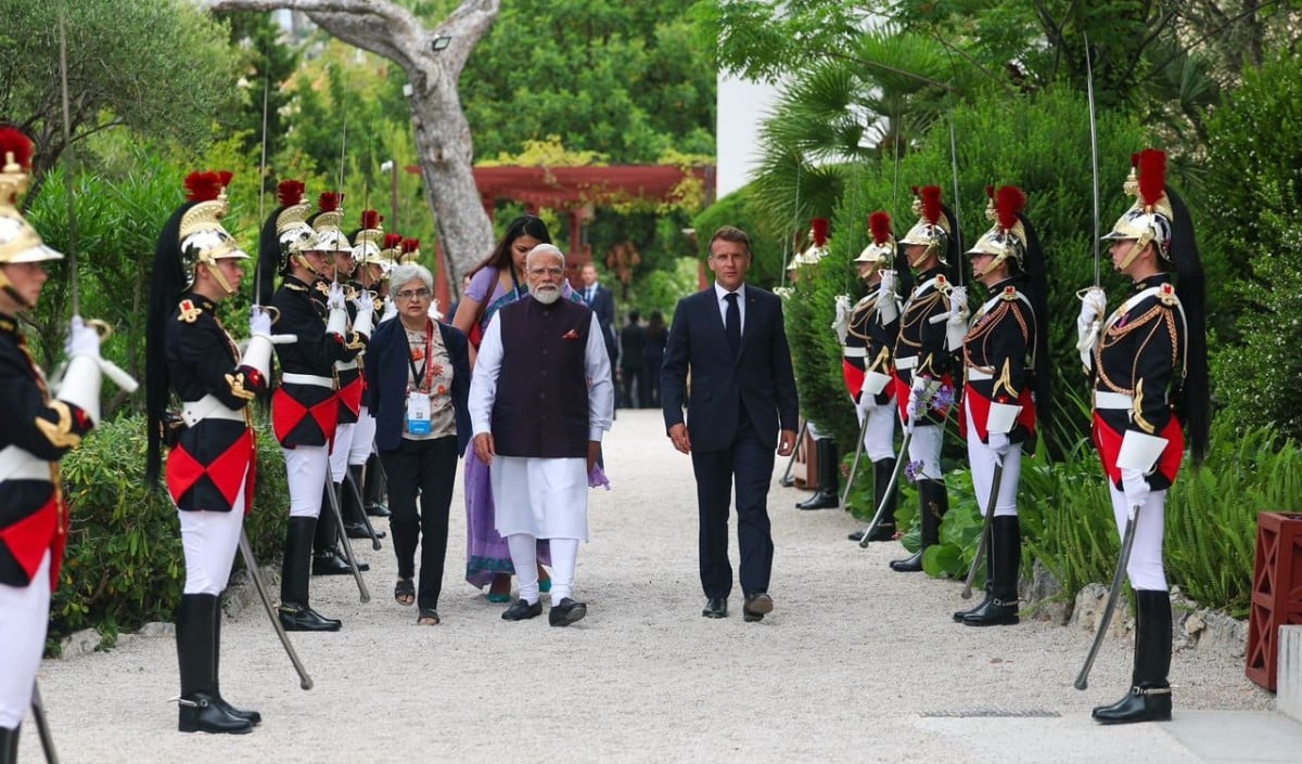 G7 Summit से पहले France में हलचल तेज, क्या होगी PM Modi और Donald Trump की मुलाकात? इन मुद्दों पर नजर।