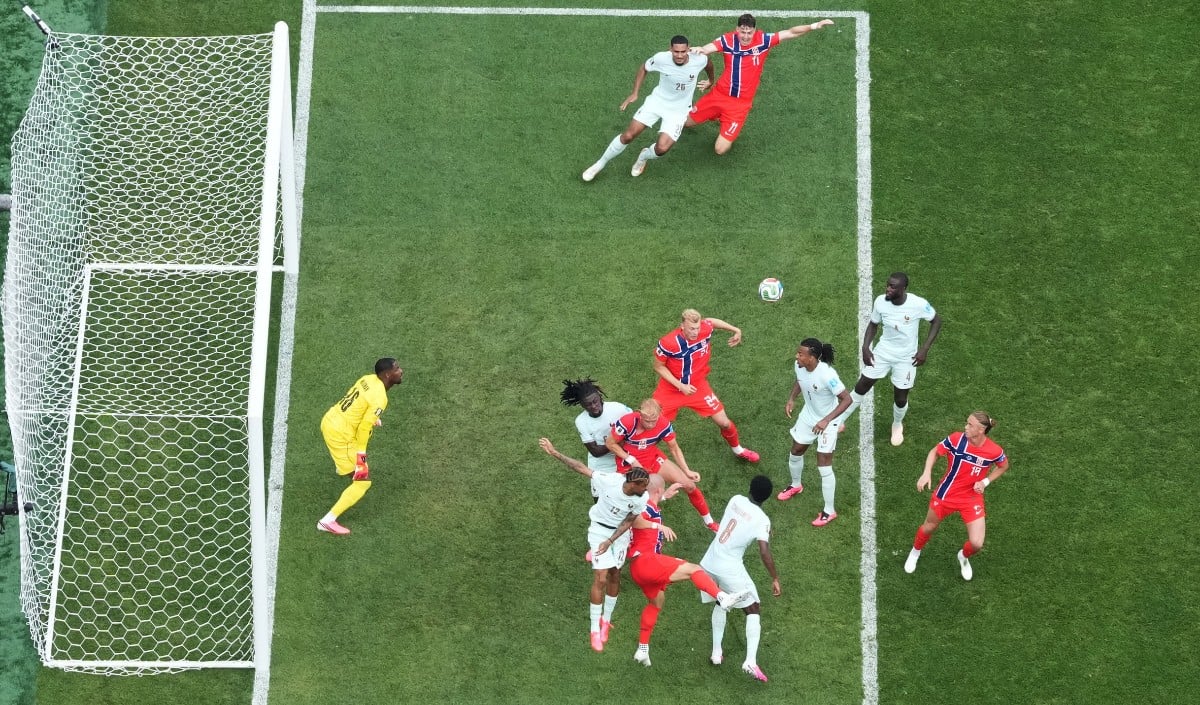 World Cup में Dembélé का तूफान, पहले हाफ में हैट्रिक जड़ Norway को 4-1 से रौंदा