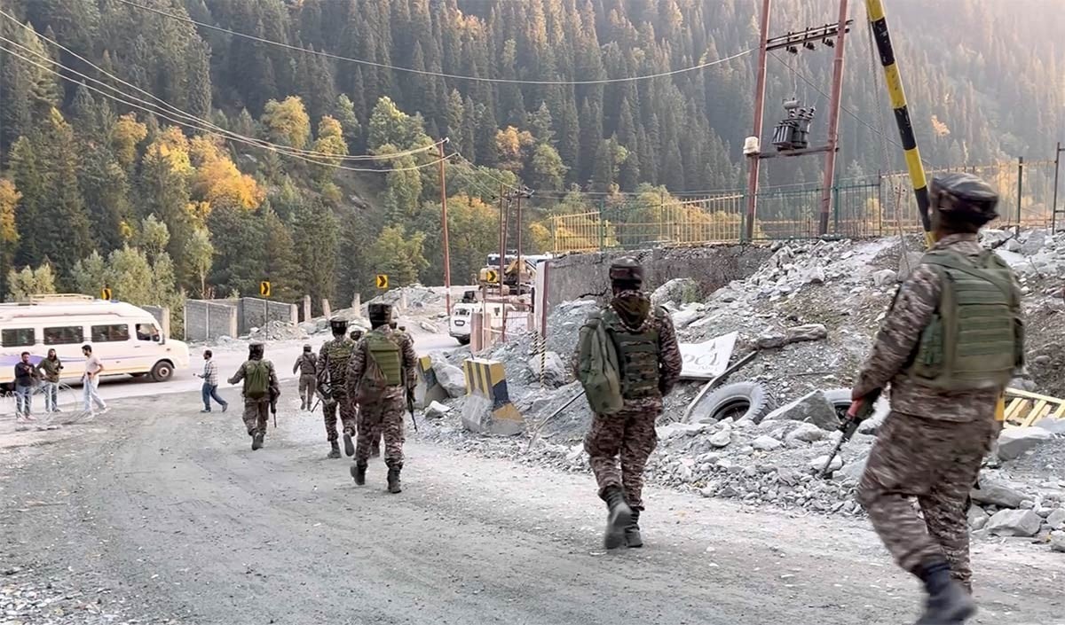 Operation Sheruwali का 28वां दिन, Rajouri में आतंकियों पर चारों तरफ से वार, सेना ने बनाया अभेद्य चक्रव्यूह