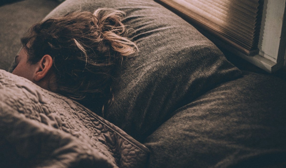 Afternoon Nap के बाद होता है Headache? ये 5 गलतियां बन सकती हैं बड़ी वजह, जानें सही तरीका