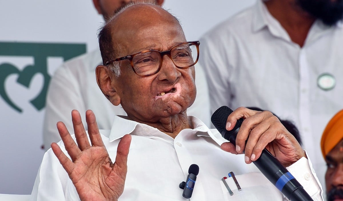 NCP प्रमुख Sharad Pawar का BJP पर हमला, कहा- PM Modi की Nehru से कोई बराबरी नहीं