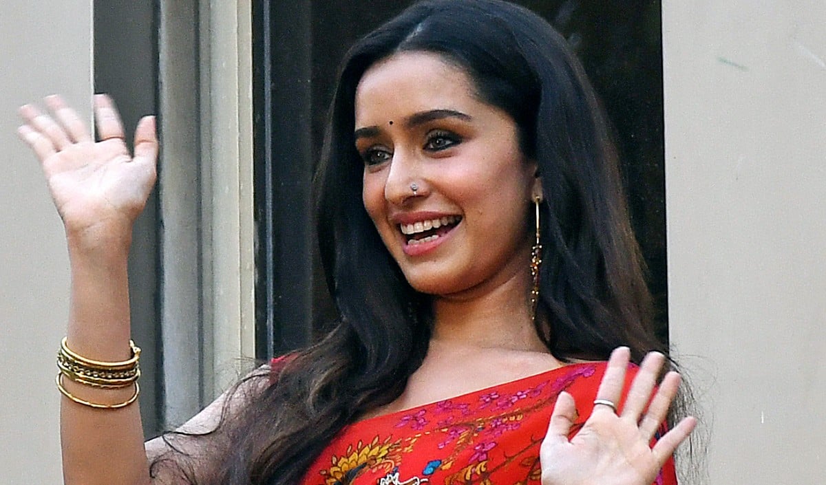 Bollywood Wrap Up | Shraddha Kapoor Eetha Release Date |  Sunny Deol Batwara 1947 First Look | Deepika Padukone- Ranveer Singh spotted at new Home
