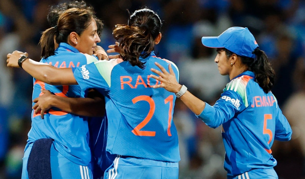 भारत की युवा सनसनी Sri Charani बनीं ICC T20I की नंबर 1 बॉलर, रचा इतिहास!
