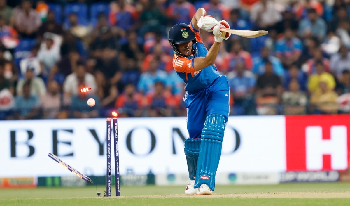 New Chandigarh Test Match | भारत ने टॉस जीतकर चुनी बल्लेबाज़ी, होमग्राउंड पर शुभमन गिल की कप्तानी और मानव सुथार का धमाकेदार डेब्यू