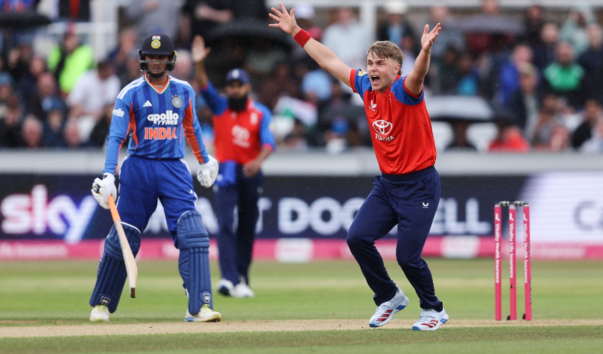 India vs England 1st T20 | अभिषेक शर्मा और श्रेयस अय्यर के अर्धशतकों से भारत ने बनाए 189 रन, पर बारिश ने फेरा पानी, पहला मैच रद्द