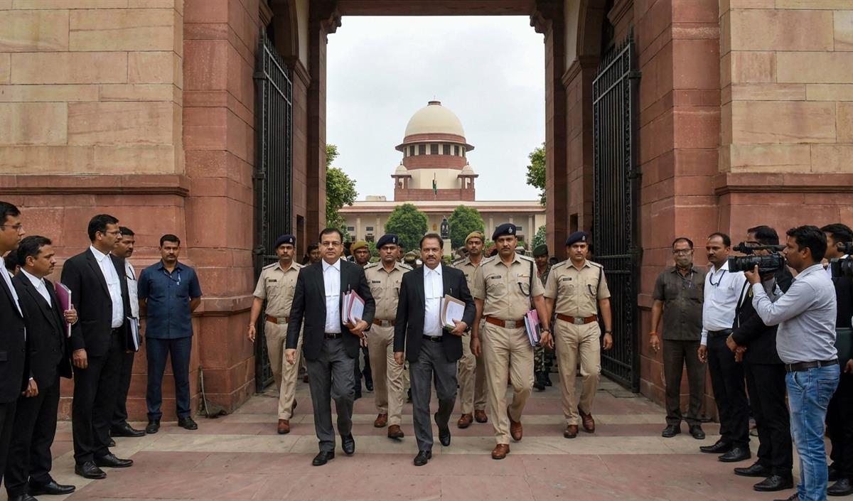Ram Mandir Donation Theft Case: राम मंदिर दान में गबन की जांच पूरी, सोमवार को अंतरिम रिपोर्ट सौंपेगी SIT