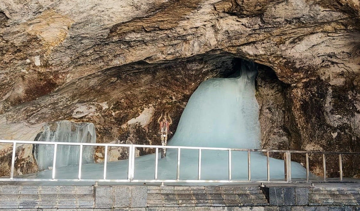Amarnath Yatra 2026 शुरू, बाबा बर्फानी के दर्शन से पहले जान लें ये Complete Packing List