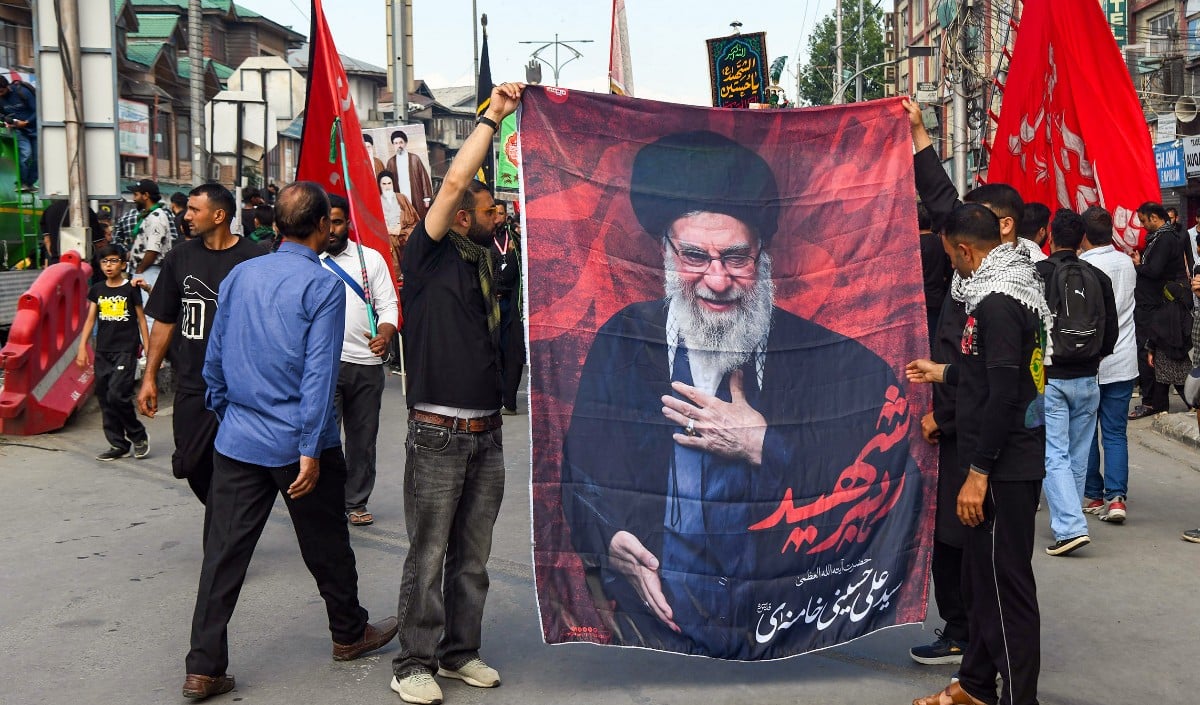 Khamenei के Funeral के बीच लौटे जनरल वाहिदी, Iran की नई पॉवर पॉलिटिक्स के क्या हैं संकेत?